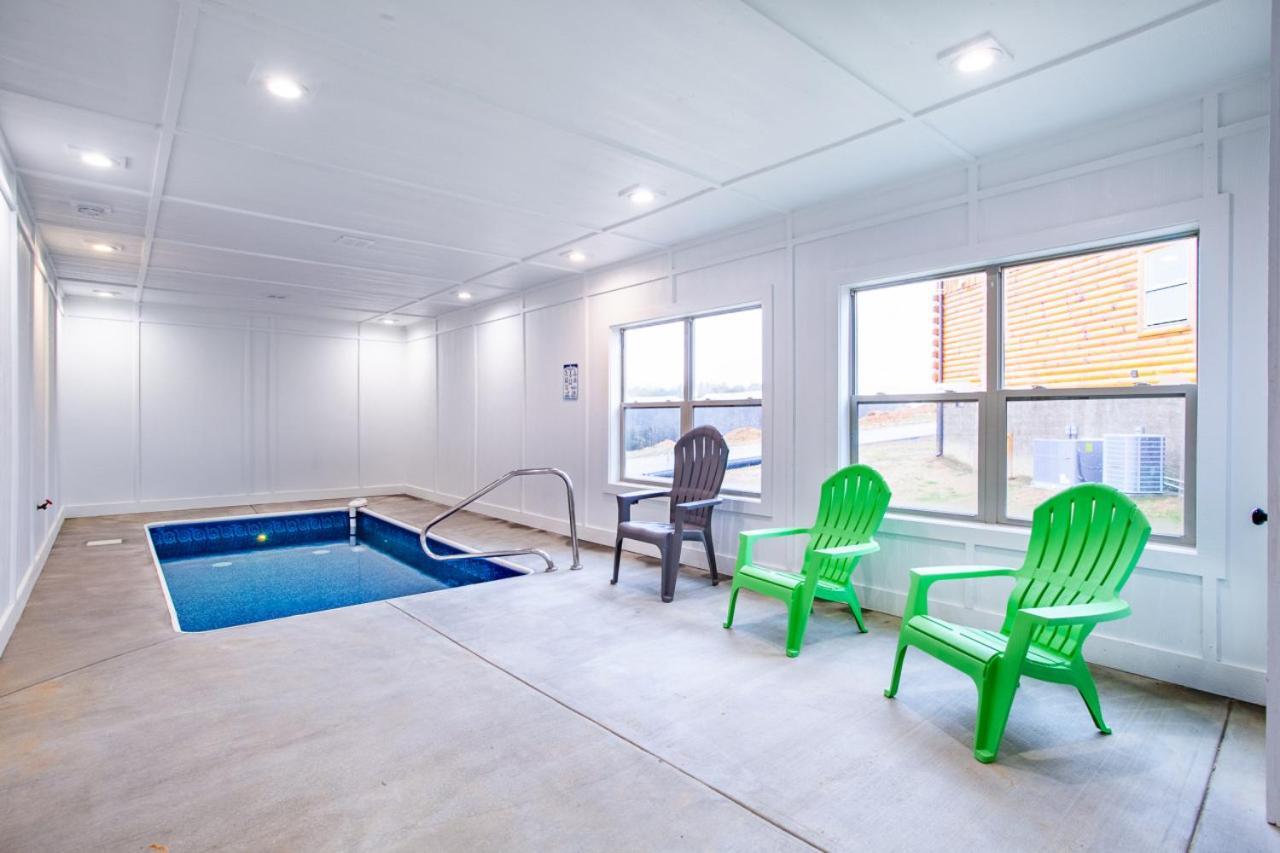 Swimming Bears Lodge 1 With Indoor Pool And Hot Tub Pigeon Forge Buitenkant foto